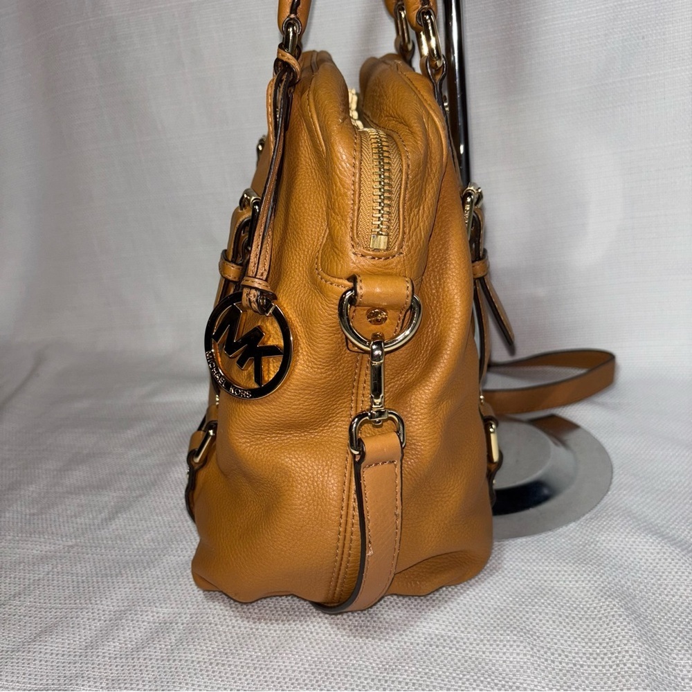 Michael Kors Brown Large Bedford Satchel - Picture 8 of 16